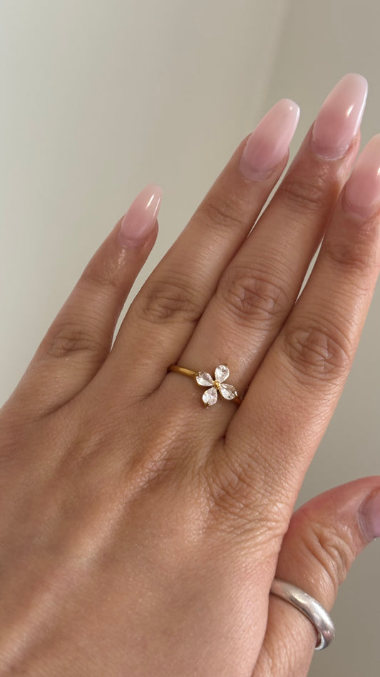 Crystal Flower Ring