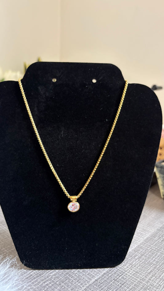 Crystal Glow necklace