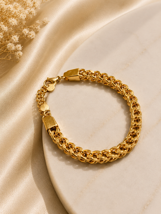 Aurelia rope bracelet